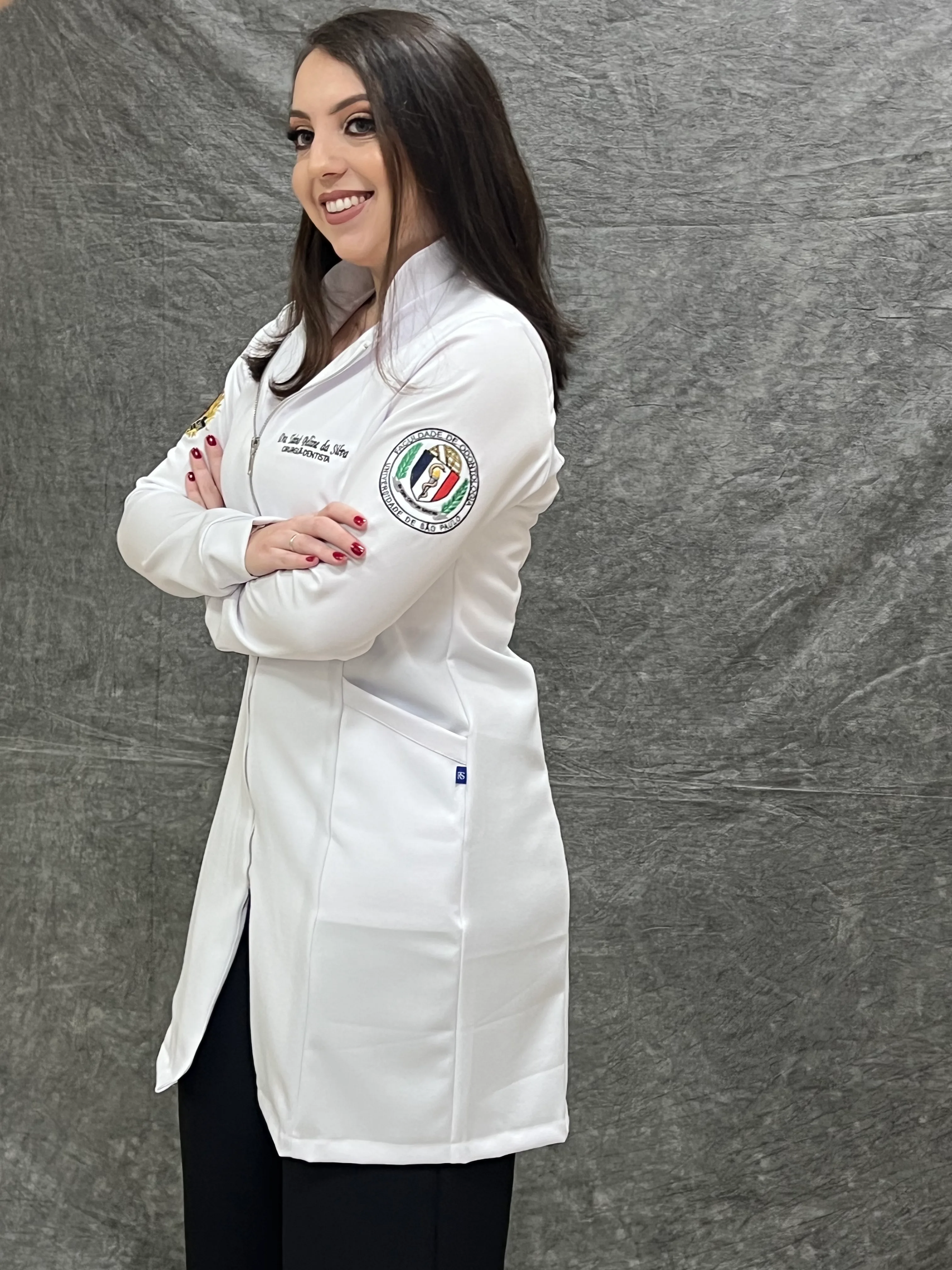 Aparelho Ortodôntico — Dra. Tainá Belline